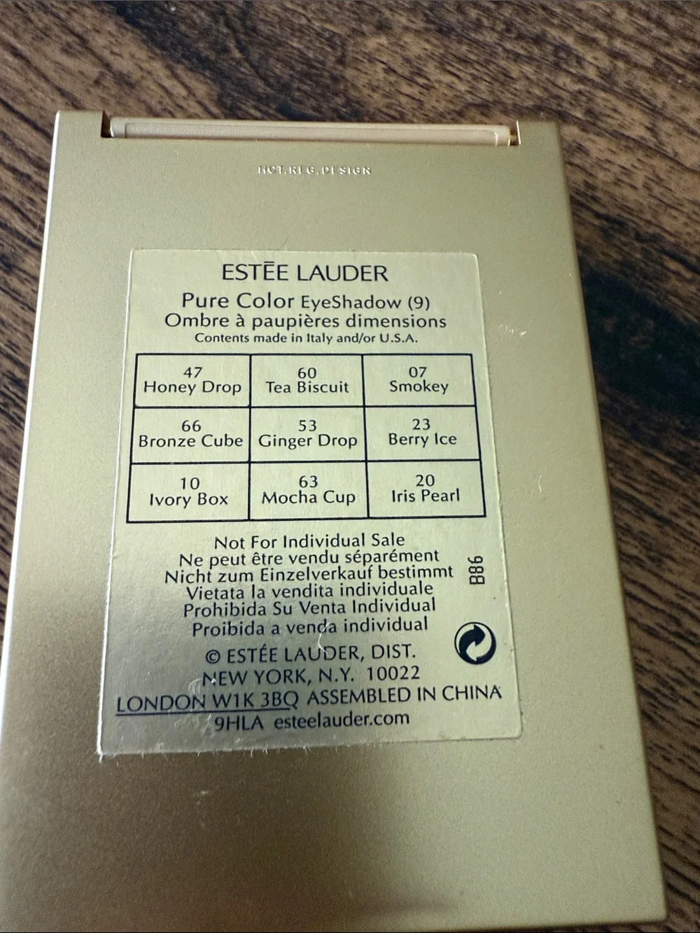 Estee Lauder sleek estée